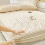 BEDSPRED COVER