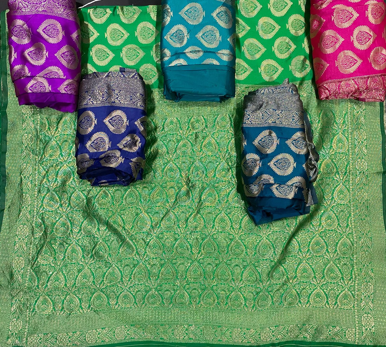 ALL TYPE OF SAREES